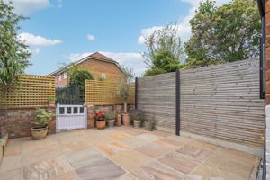 Photo 21- click for photo gallery